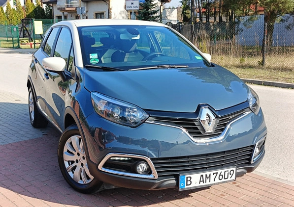 Renault Captur cena 39999 przebieg: 94000, rok produkcji 2016 z Radomsko małe 497